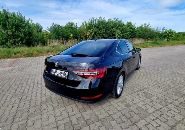 Skoda Superb cena 84900 przebieg: 159000, rok produkcji 2018 z Ryglice małe 191